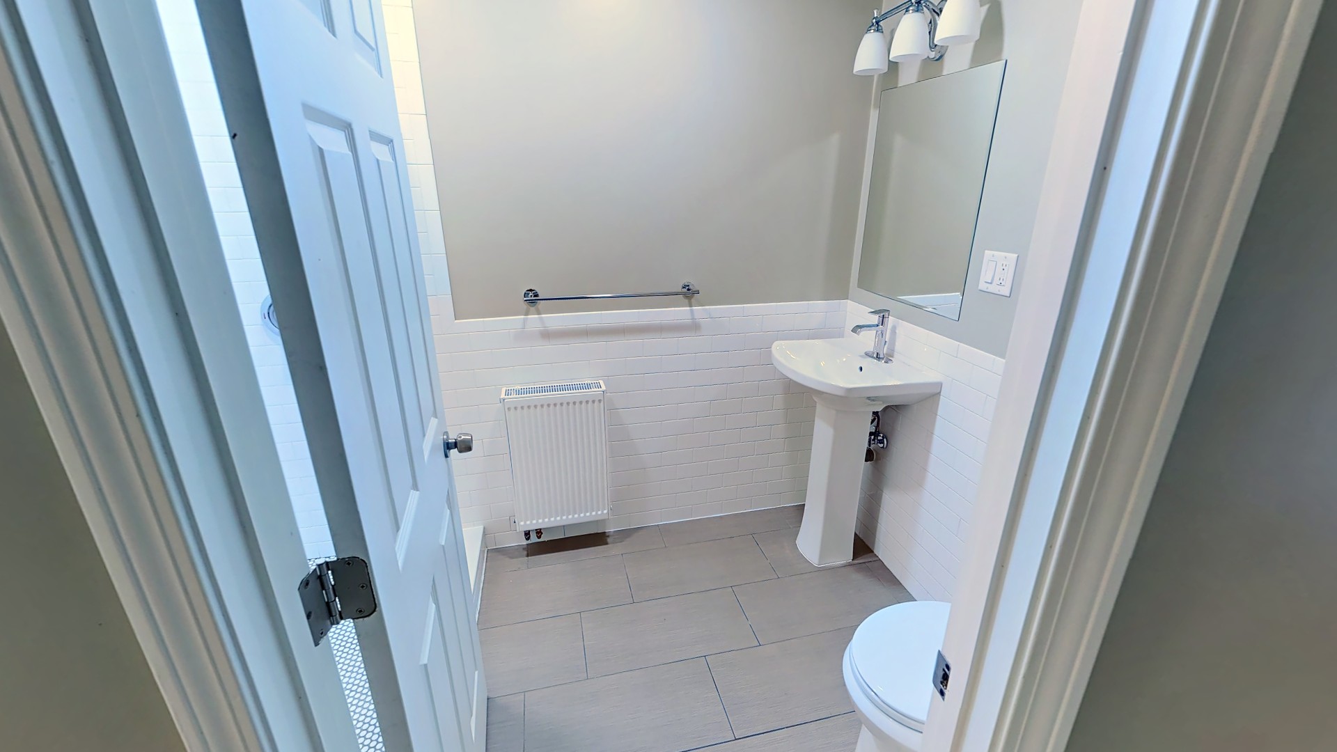 4A Weld Ave, Jamaica Plain