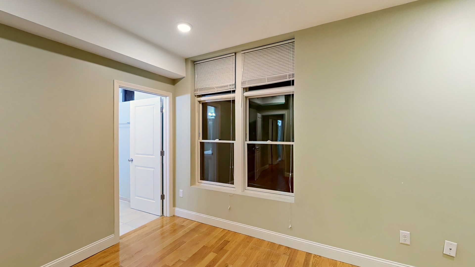 299 Dudley St, Roxbury