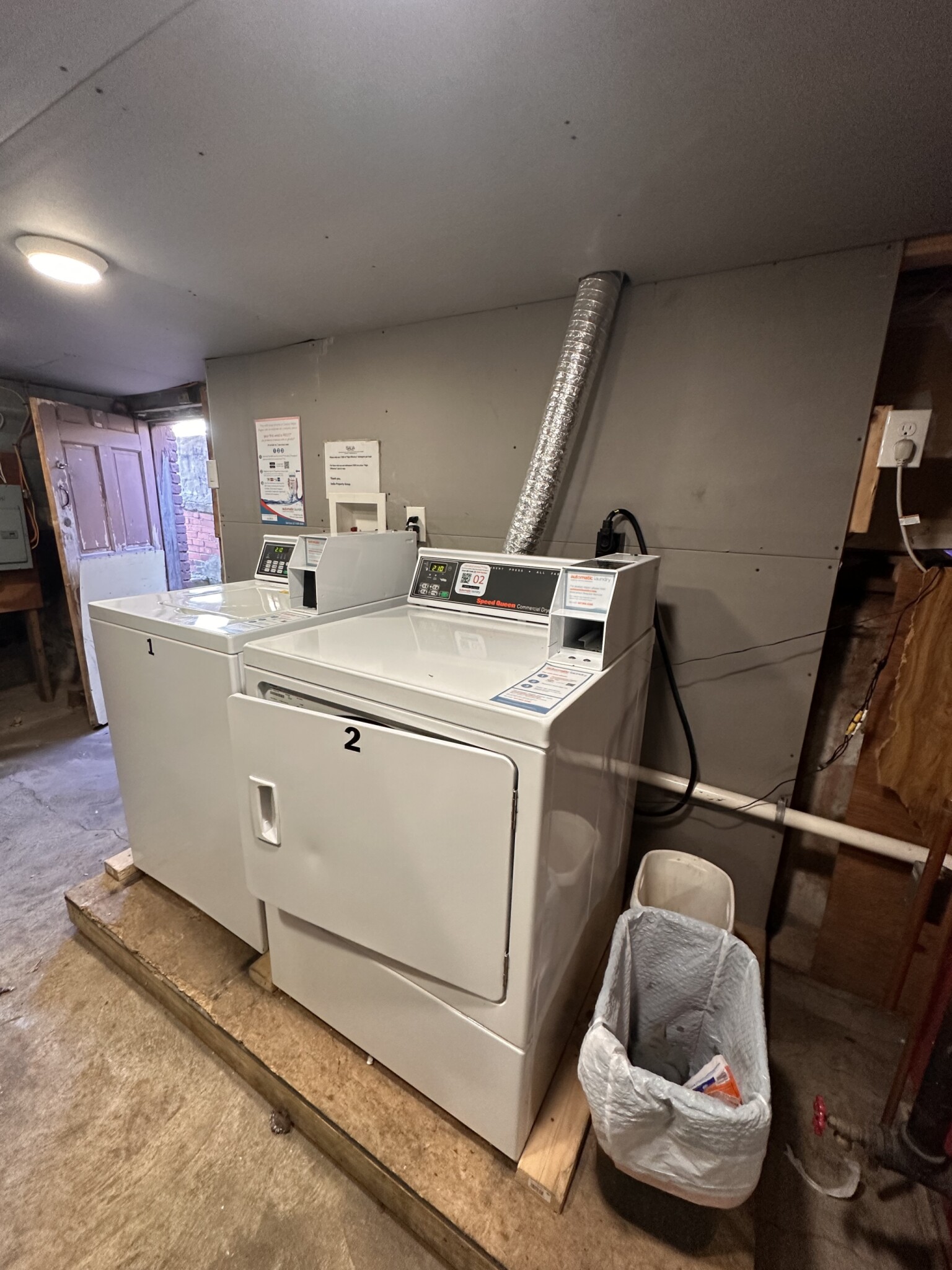 4A Weld Ave, Jamaica Plain