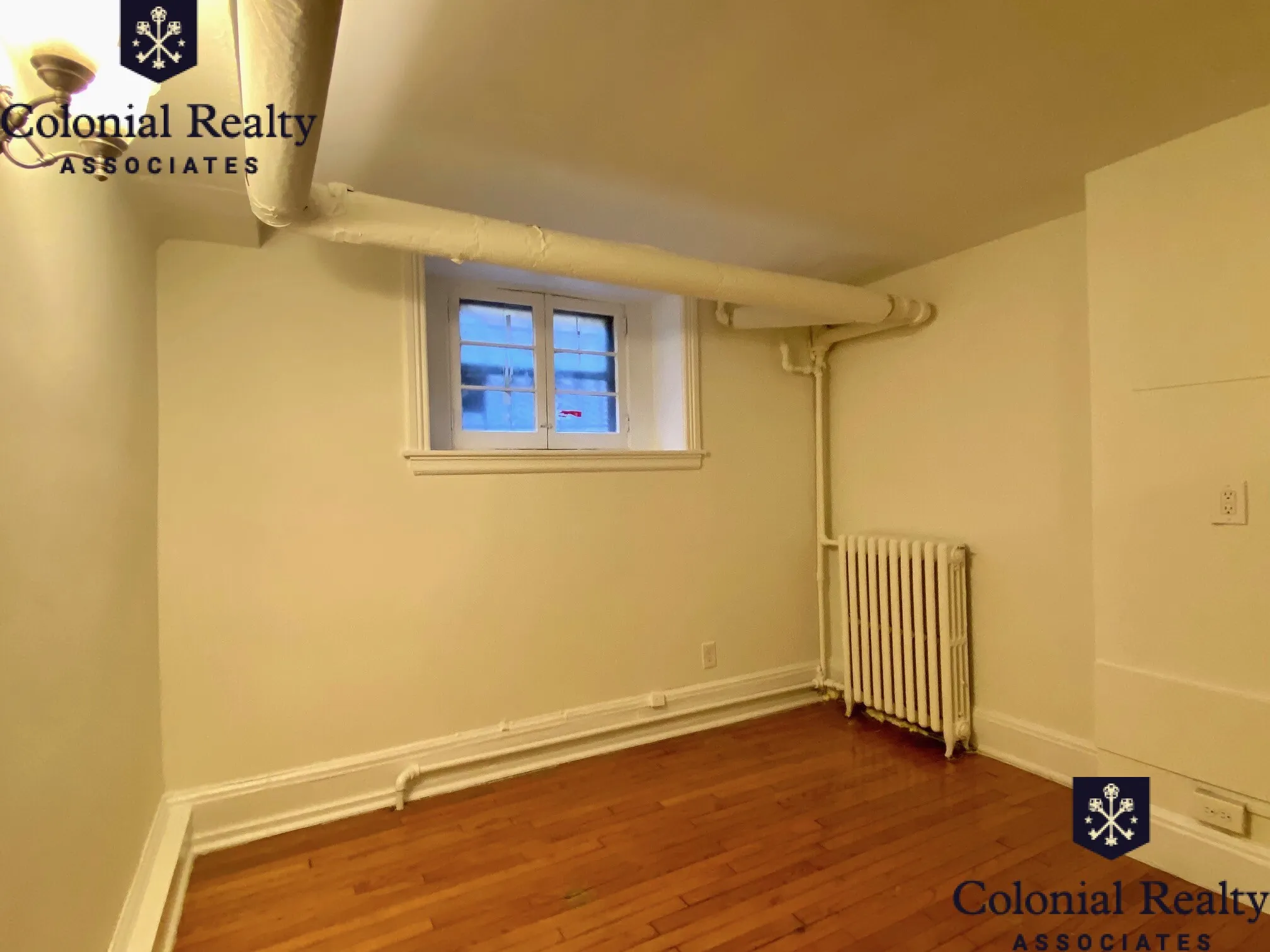 86 Charles St, Beacon Hill