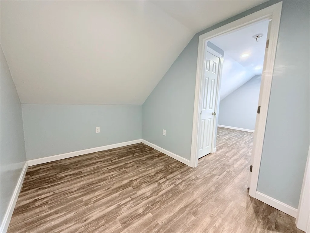 48 Bridge St, Westford