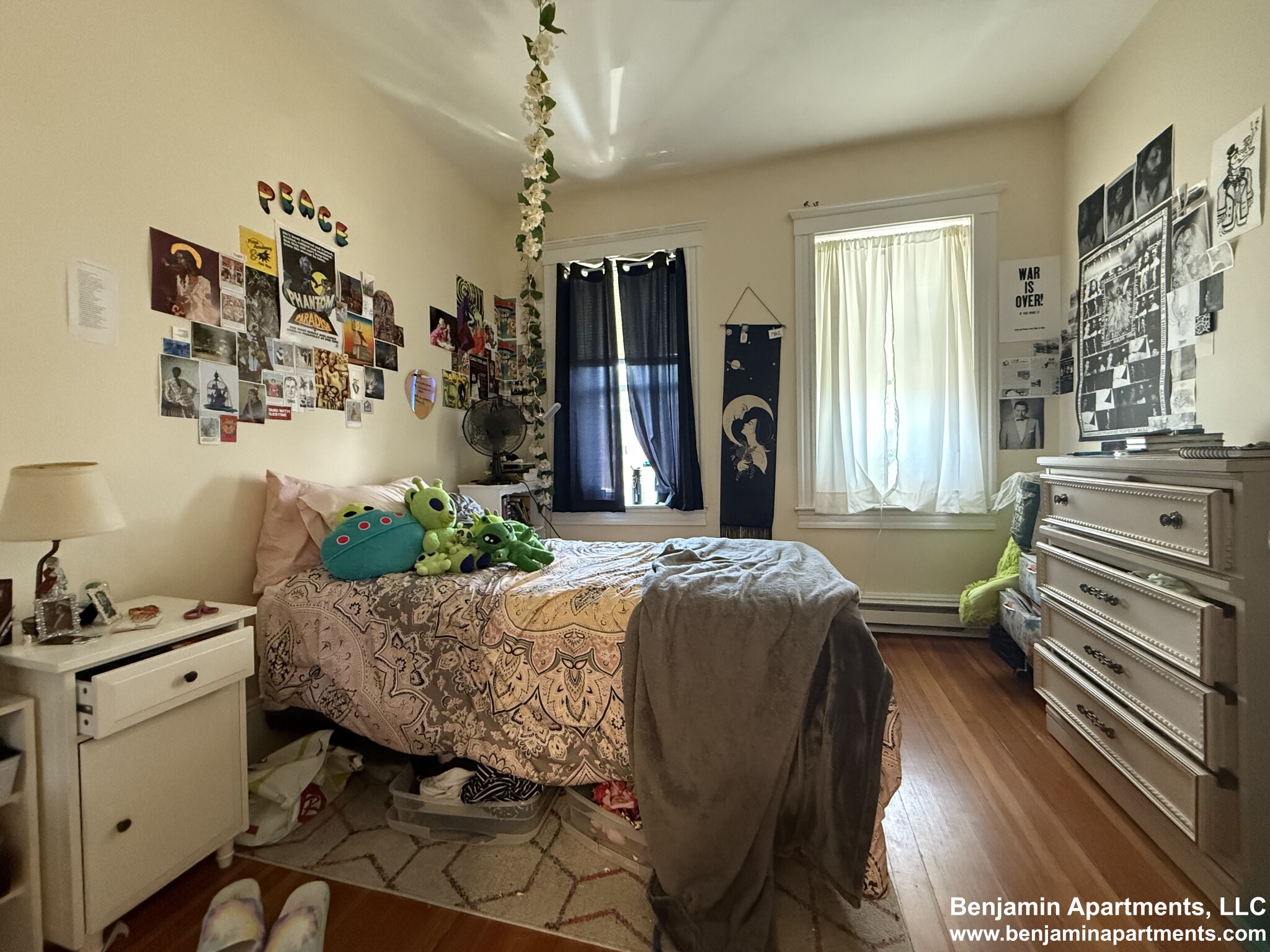 887 Huntington Ave, Mission Hill