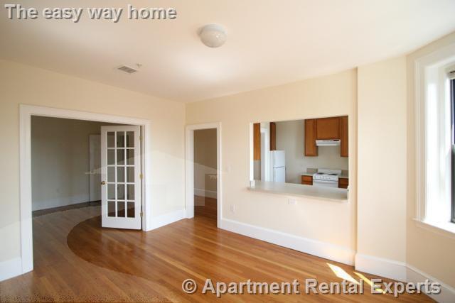 2 bed, 1 bath apartment for rent at 881 Massachusetts Ave Unit 32R, Central Square — photo 3 of 15