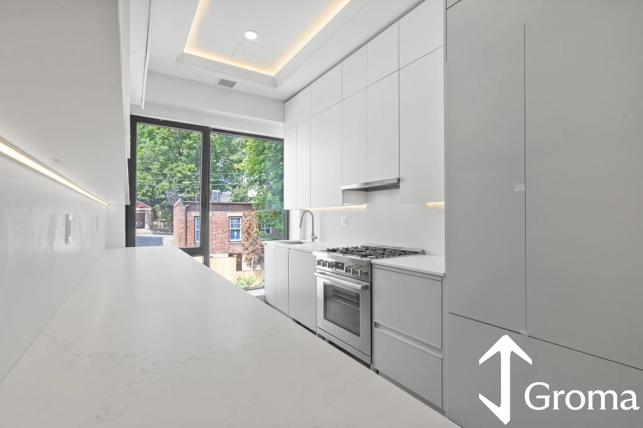 1578 Beacon St, Corey Hill