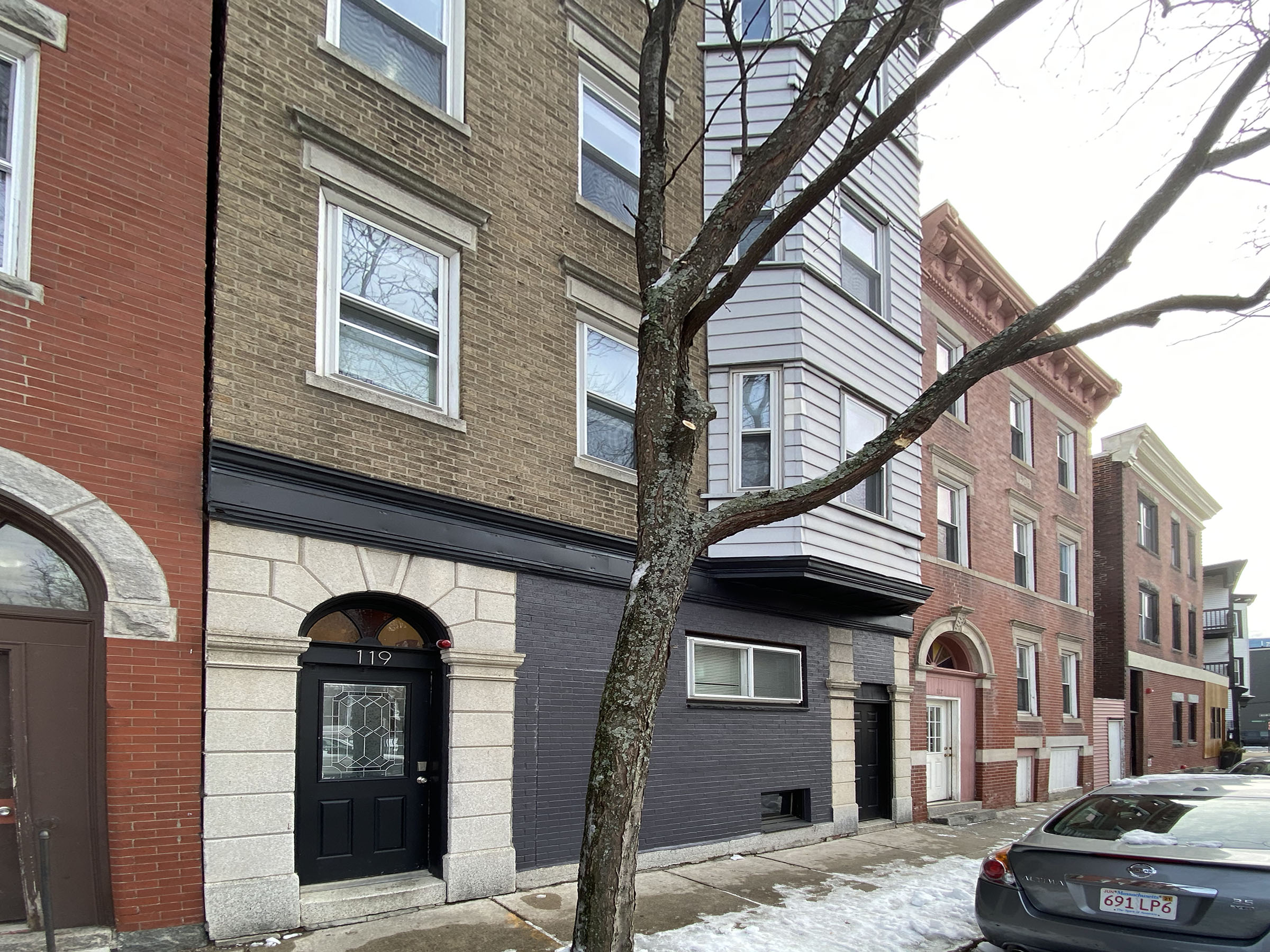 1 bed, 1 bath apartment for rent at 119 Cottage St Unit 4R, East Boston — photo 3 of 6