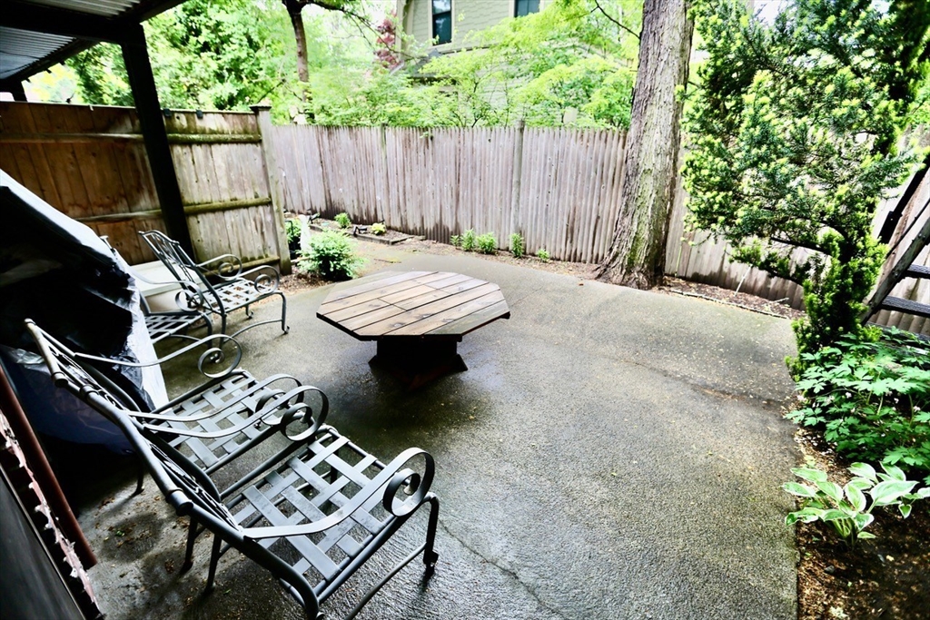 53 A Saint Paul St, Coolidge Corner