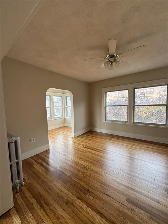 731 Winthrop Ave, Beachmont