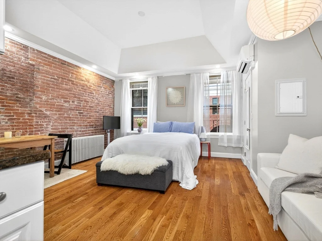 52 Temple, Boston Downtown