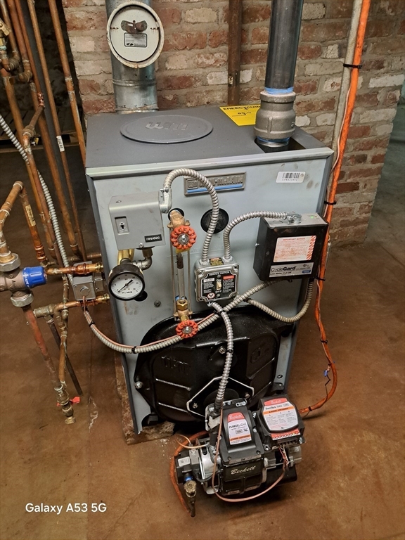 289 Richards Ave, Paxton