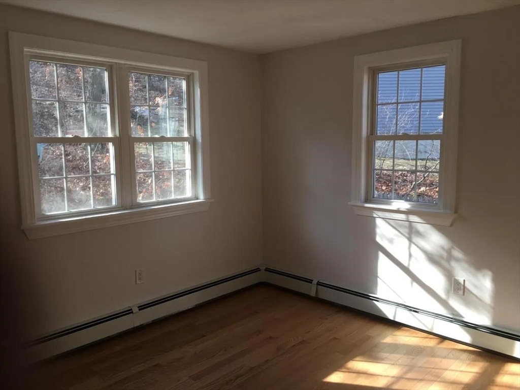 41 Blueberry Hill Rd, Woburn