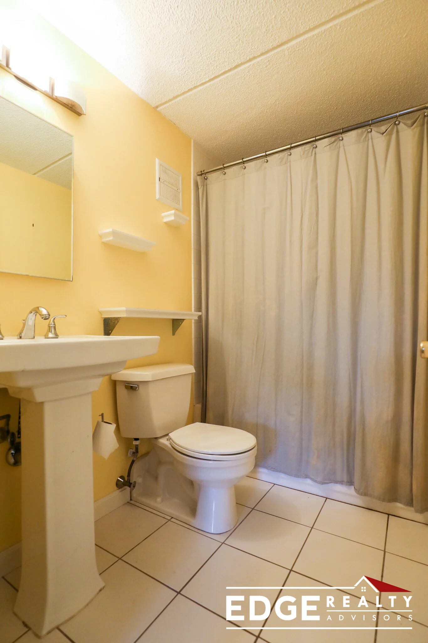 12 Ellery Sq, Mid-Cambridge