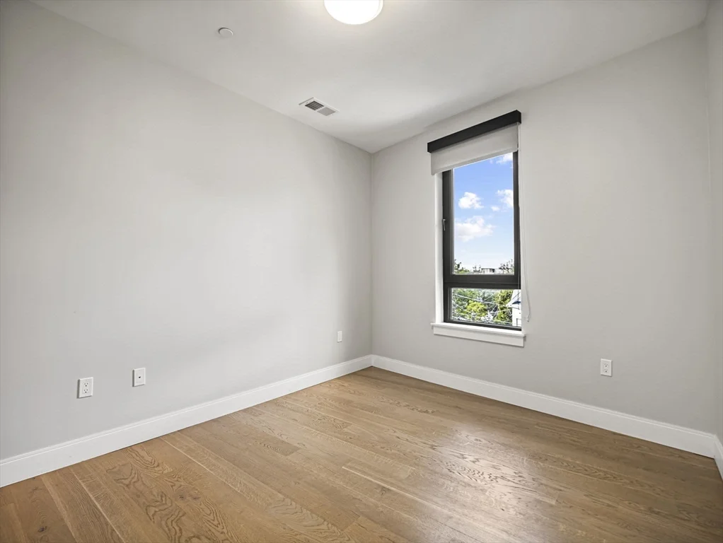 9 Central St, Spring Hill