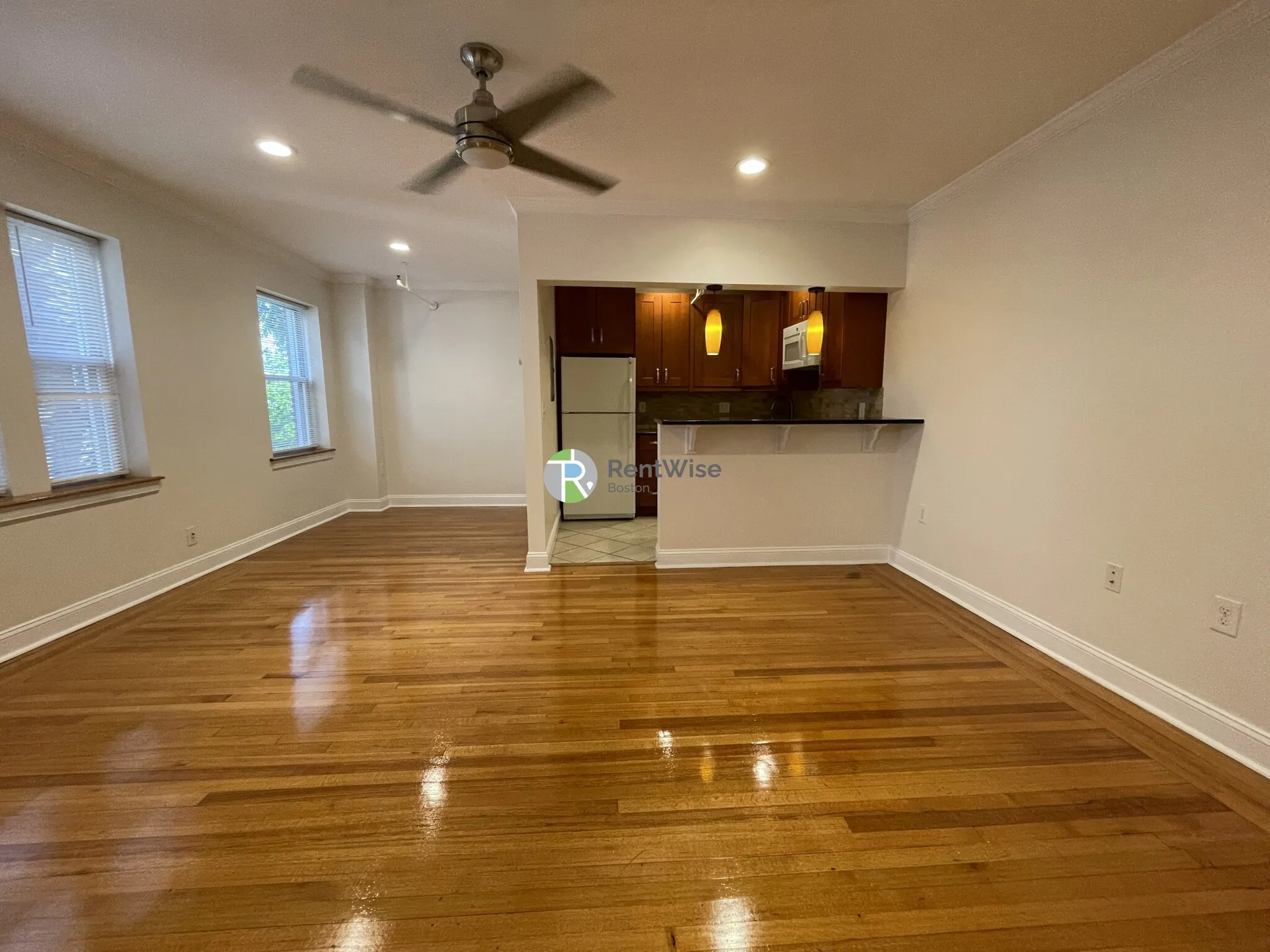 96 Washington St, Brighton