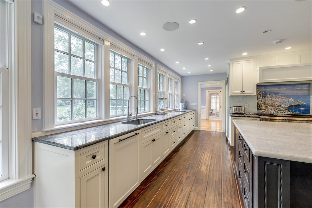 171 Marsh St, Belmont