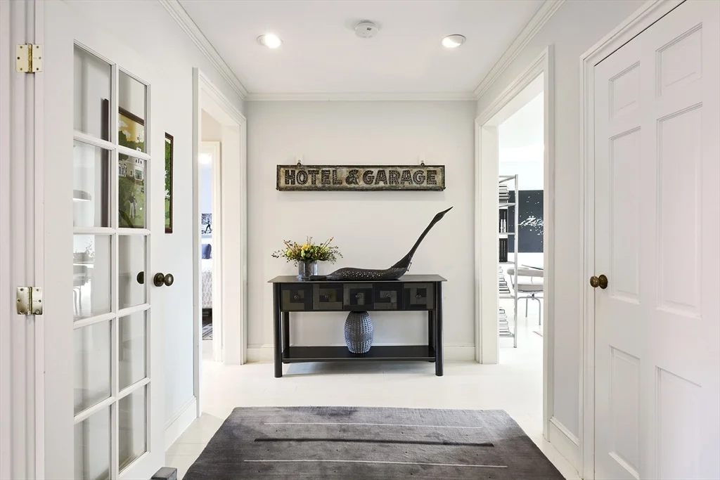 37 Beacon St, Beacon Hill