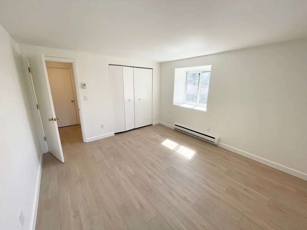 16 Erick Rd, Mansfield