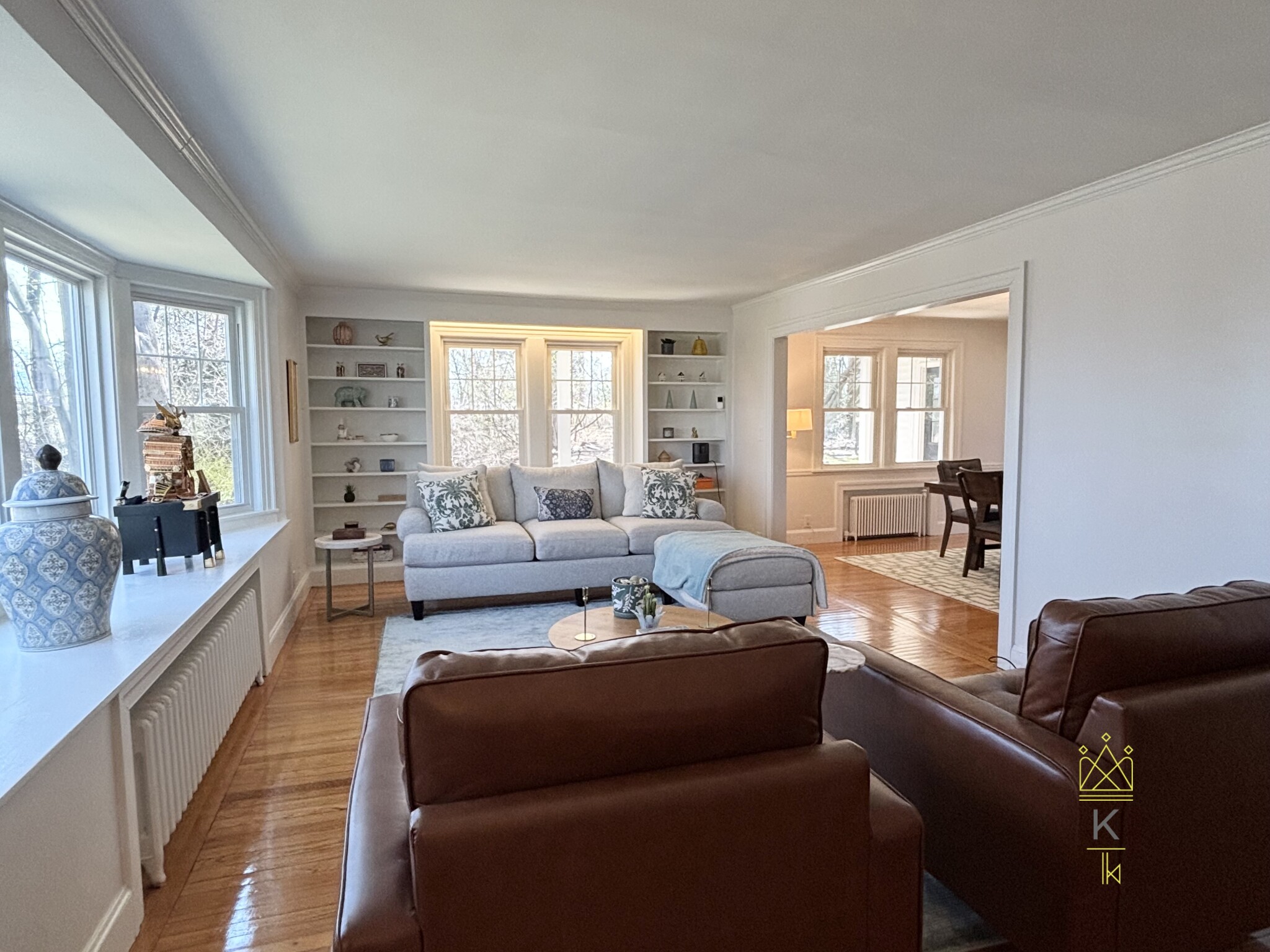 198 Wolcott Rd, Chestnut Hill