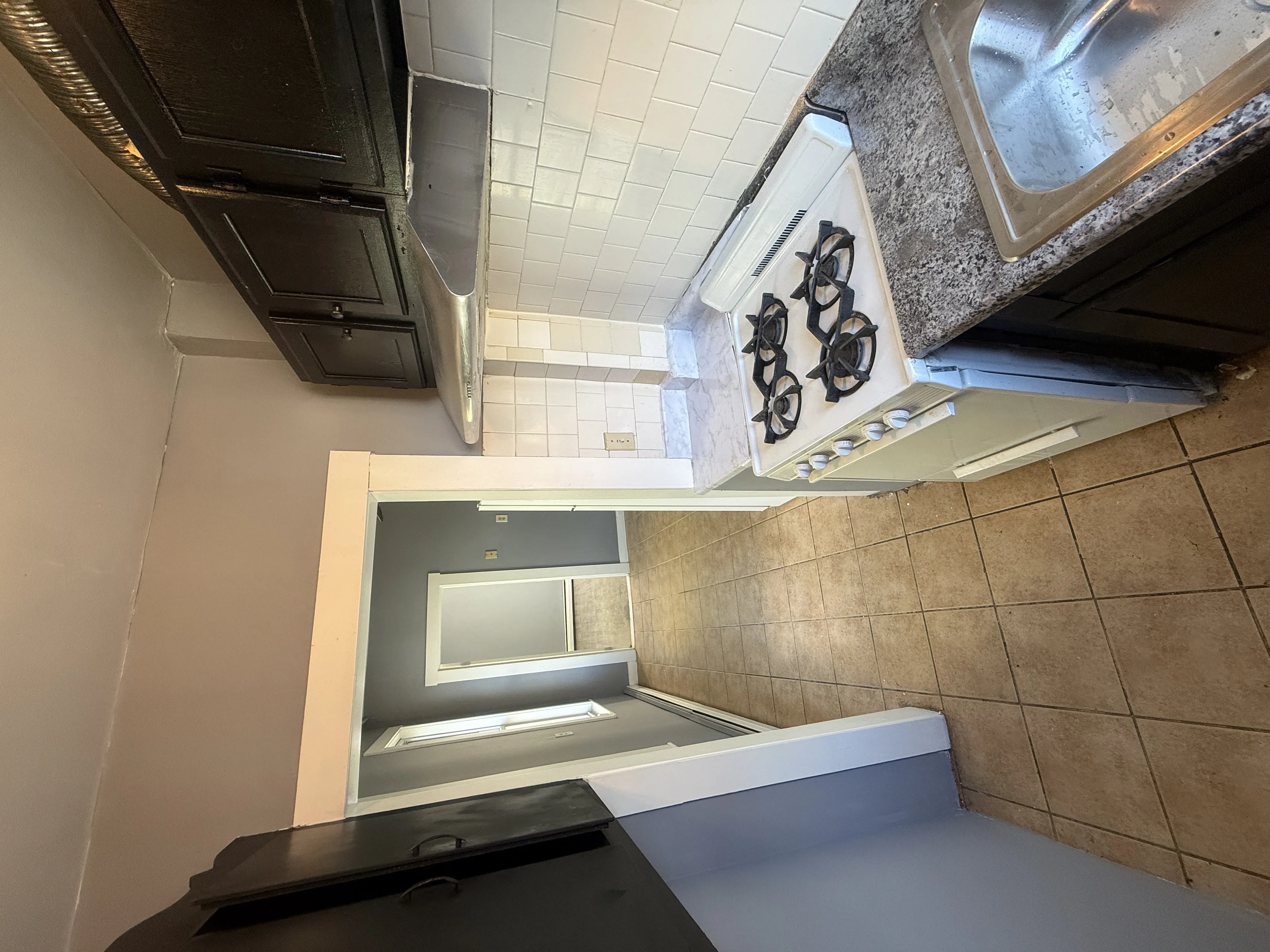 4 Pearl St, East Somerville