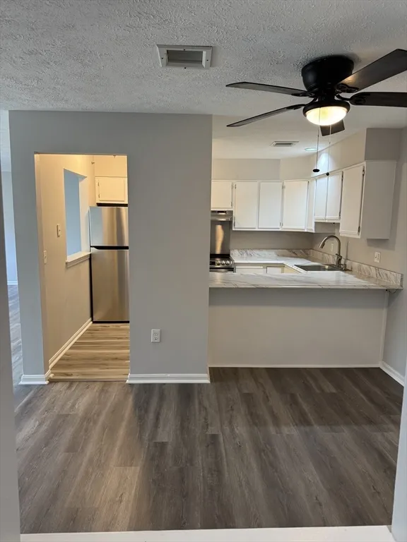 53 Steeplechase Ct, Zip 01832