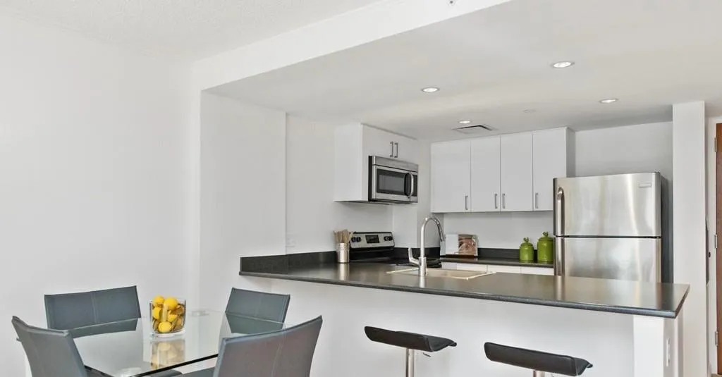 295 Harvard St, Mid-Cambridge