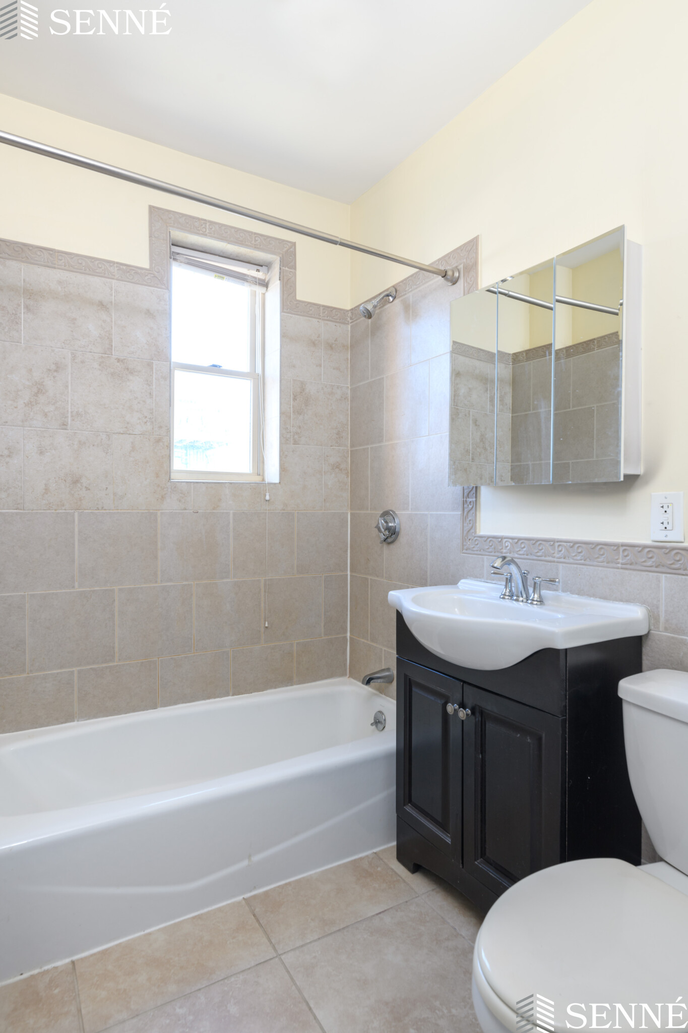 5 Sherborn Ct, South Medford