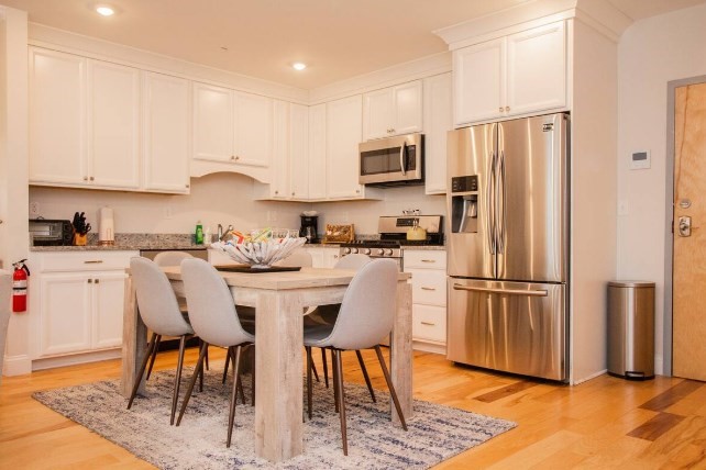 1008 Tremont St, Roxbury