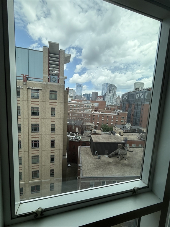 1 Nassau St, Chinatown