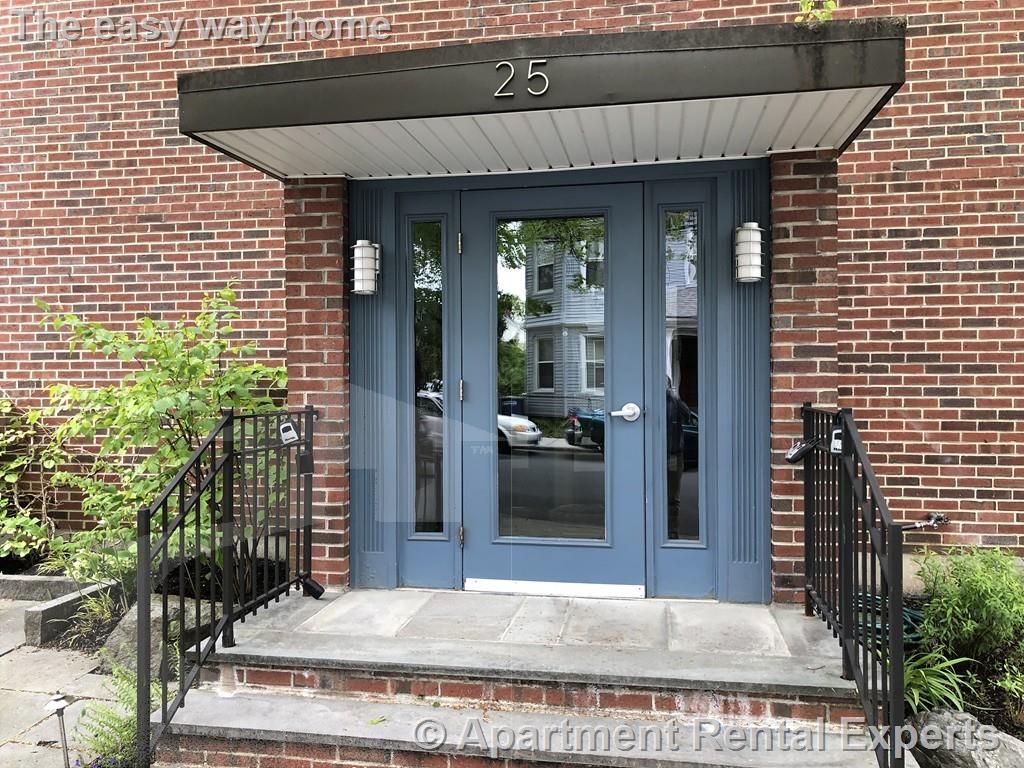 25 Linden Ave, Porter Square