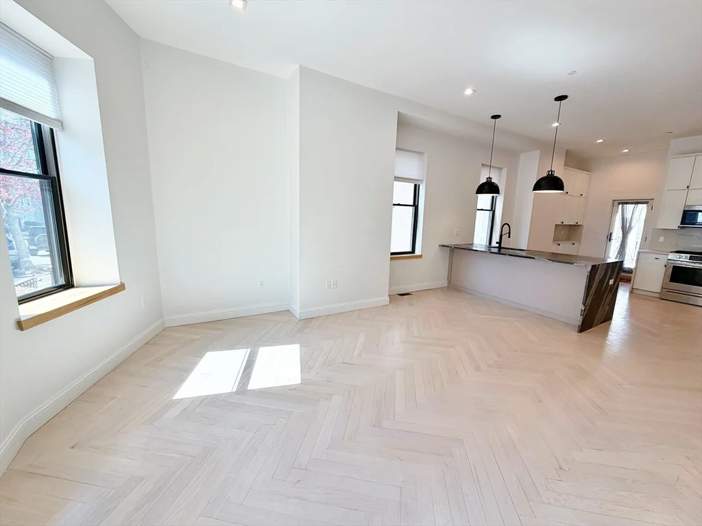 182 Webster St, East Boston