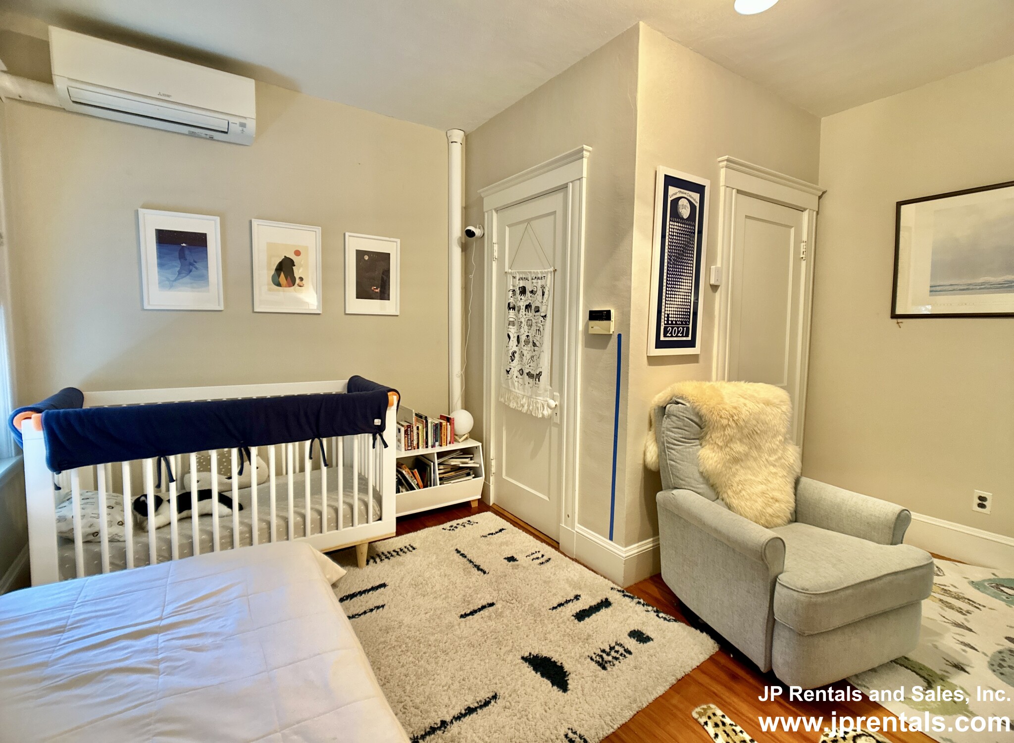 79 Aldrich St, Roslindale