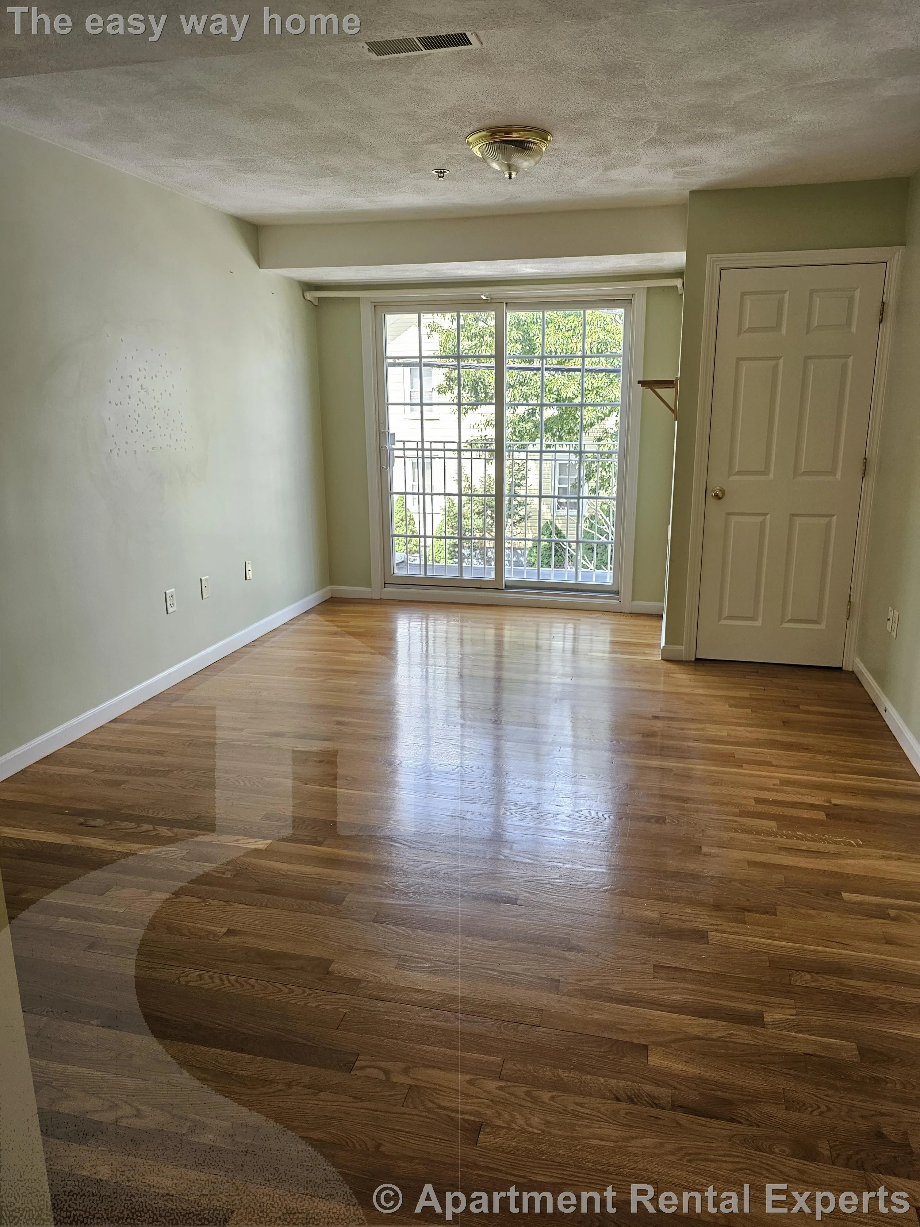 21 Adams St, Malden Center