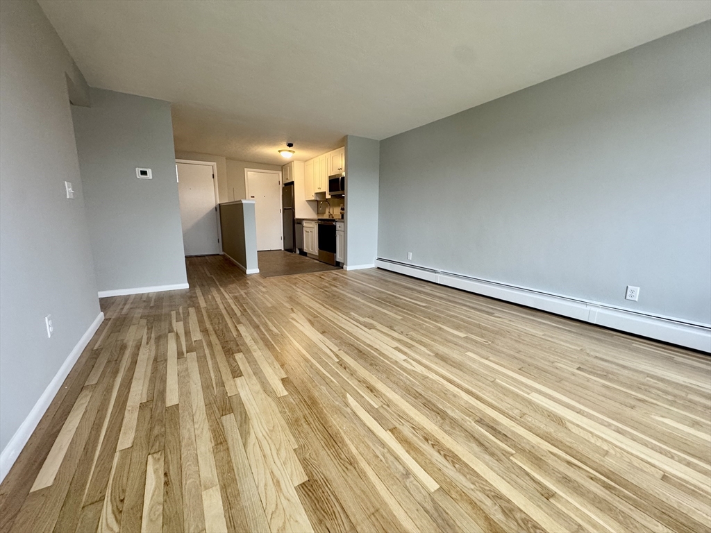 97 Spring St, West Roxbury