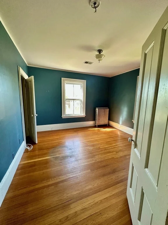 984 Chestnut St, Newton Upper Falls