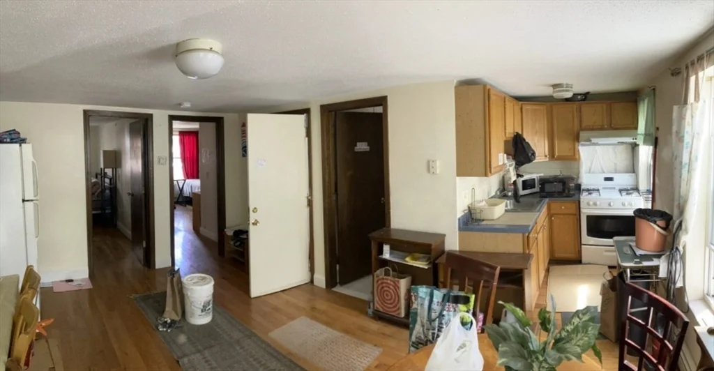 2 Johnny Ct, Chinatown