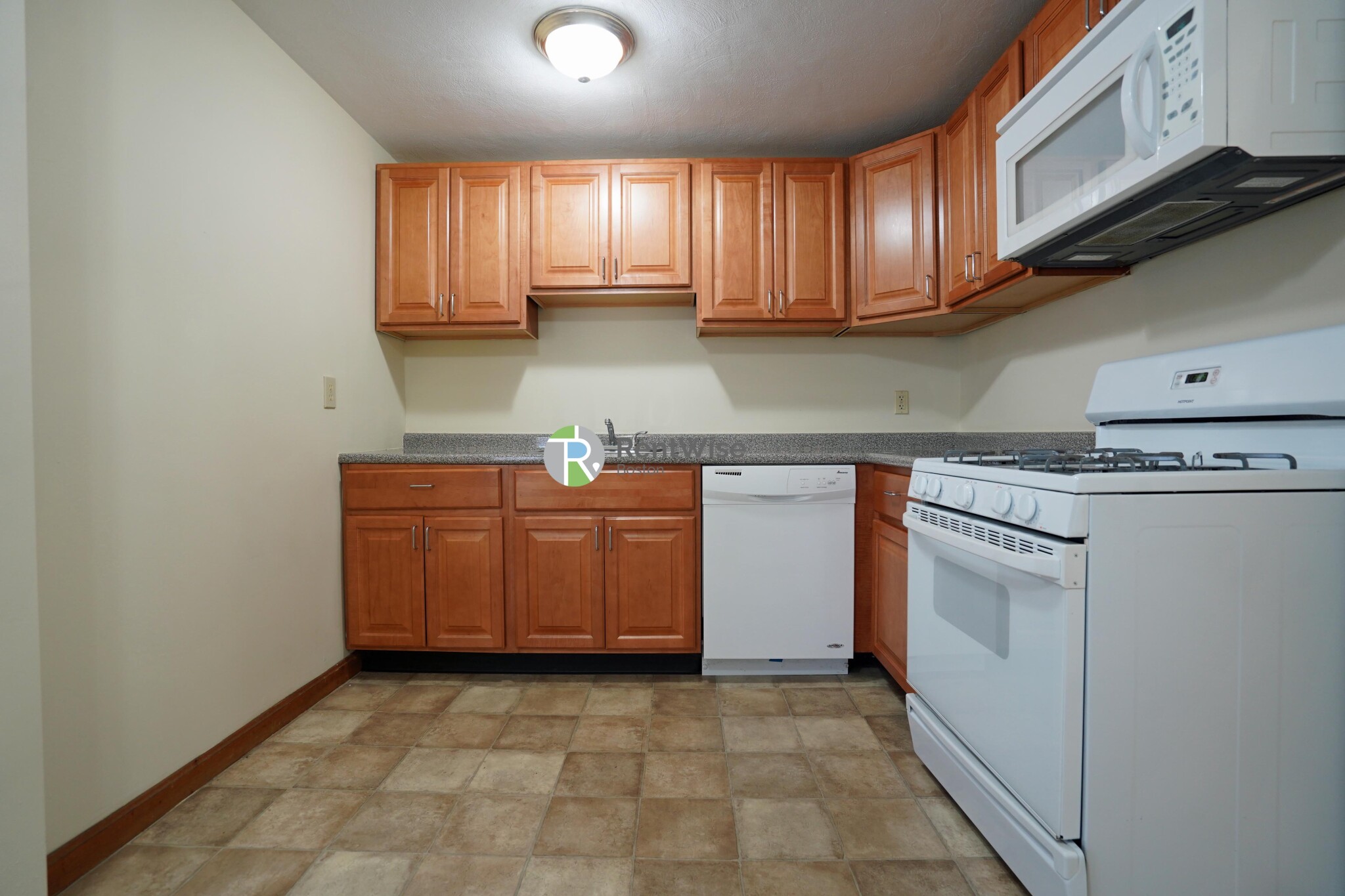 96 Nichols Ave, Watertown