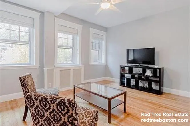 2001 Commonwealth Ave, Brighton