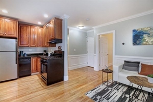 120 D St, South Boston