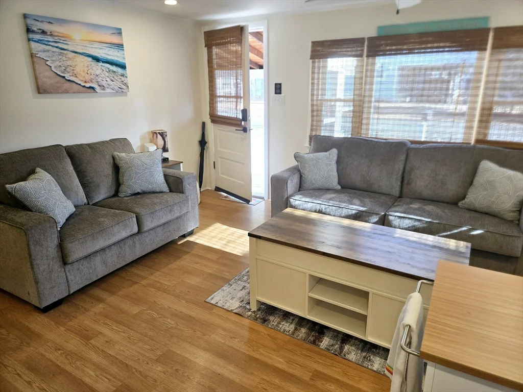 68 Southern Blvd, Plum Island