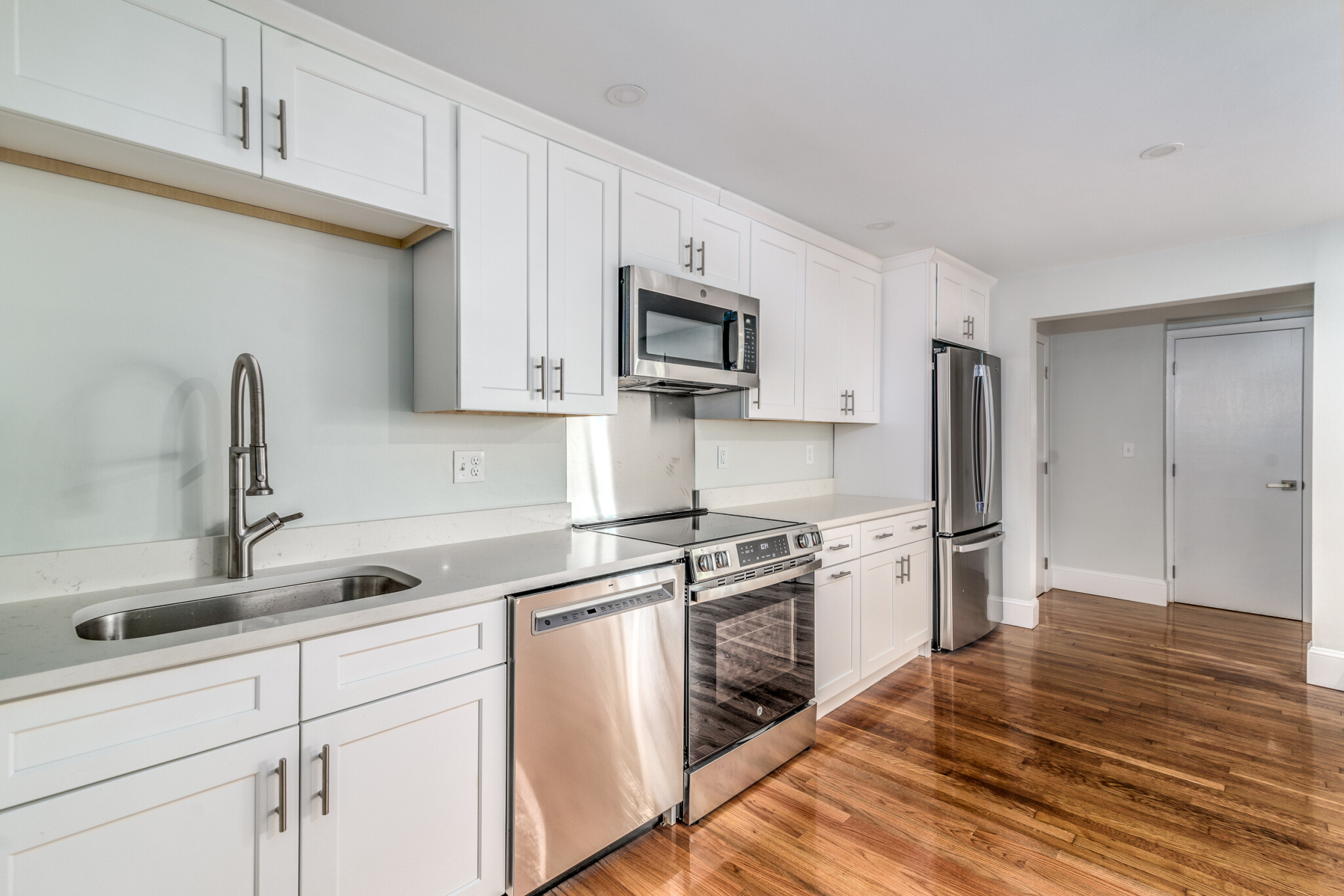 369 Tappan St, Aspinwall Hill