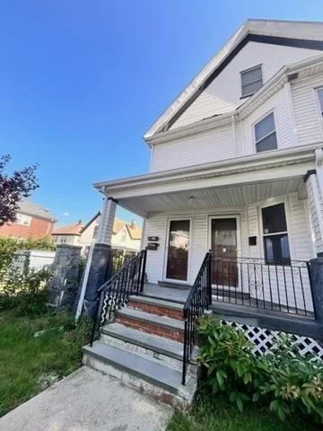 686 River St, Hyde Park