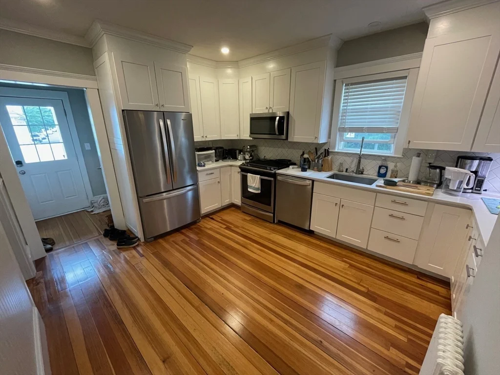 92 Surrey St, Glenwood