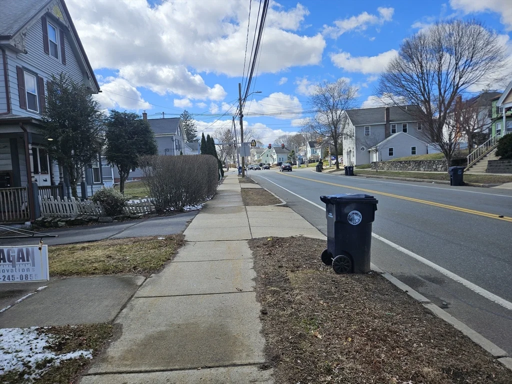 110 West Main St, Marlborough
