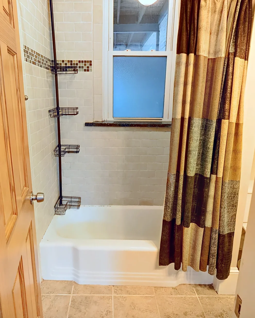 48 Dwight St, North Brookline