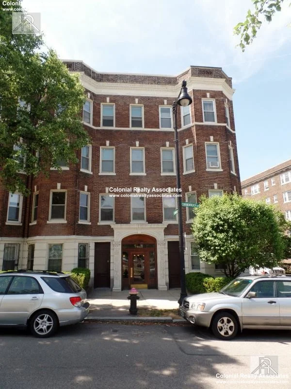 1625 Commonwealth Ave, Brighton