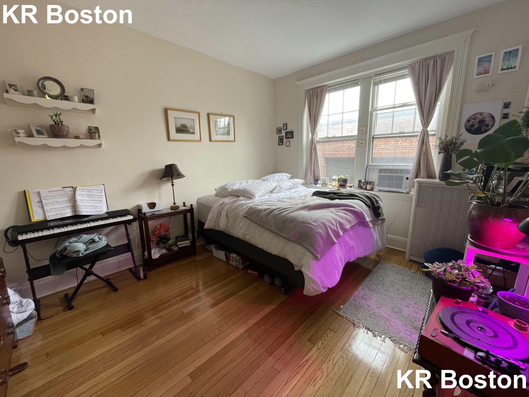 3 bed, 1 bath apartment for rent at 12 Alton Pl Unit 2G, Coolidge Corner — photo 6 of 13