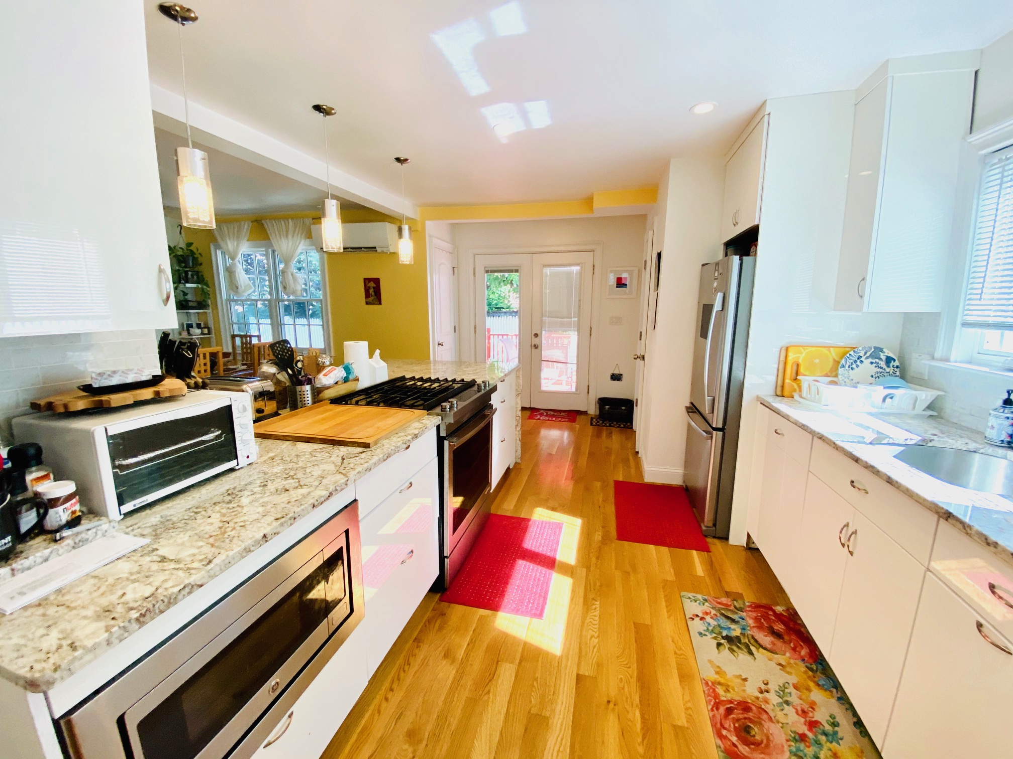 4 bed, 2.5 bath apartment for rent at 12 Bradbury St Unit 1, Allston — photo 9 of 11