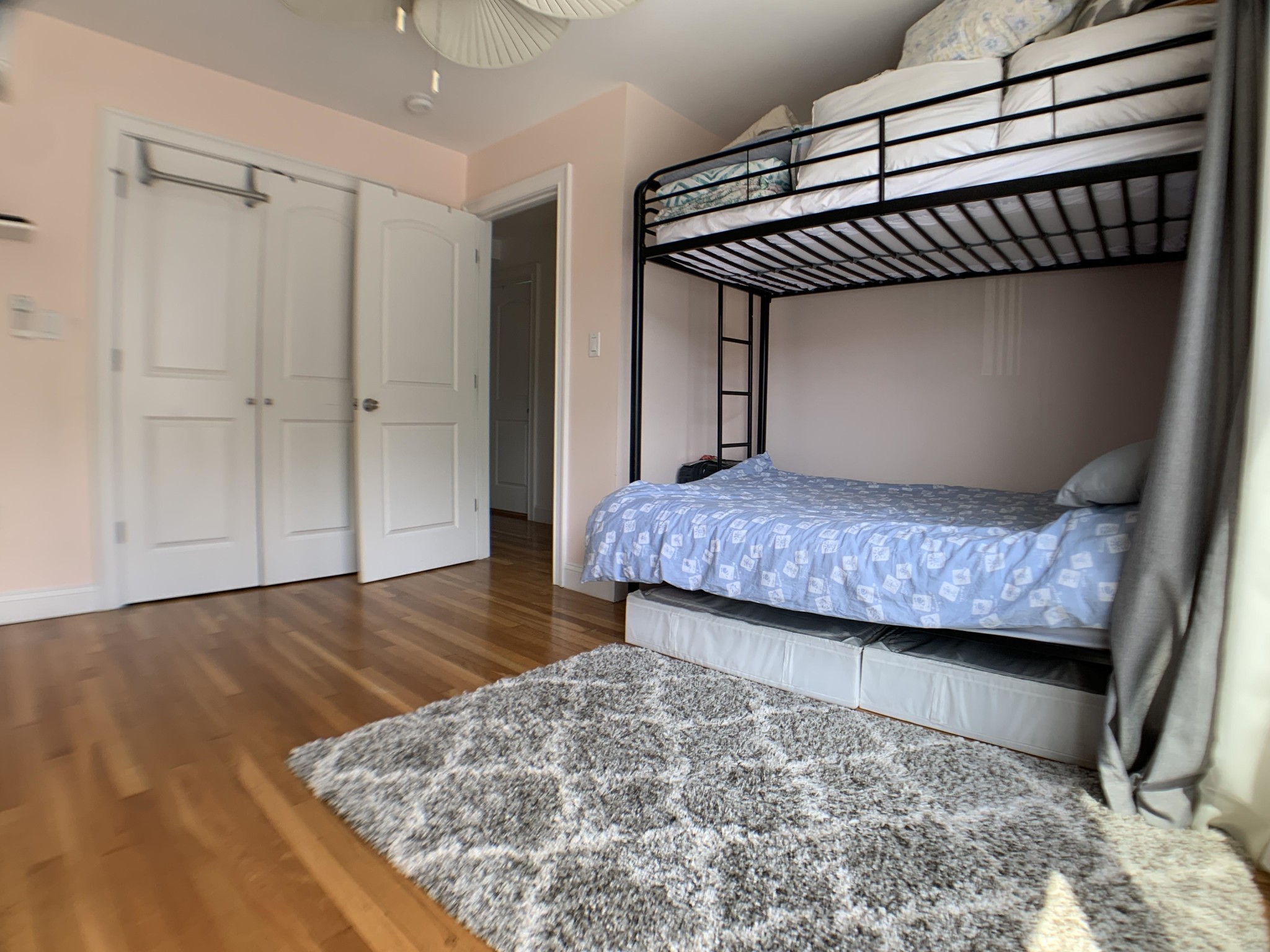 4 bed, 2.5 bath apartment for rent at 12 Bradbury St Unit 1, Allston — photo 5 of 11