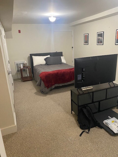 3 bed, 2 bath apartment for rent at 12 Homer St Unit 1', Brookline Village