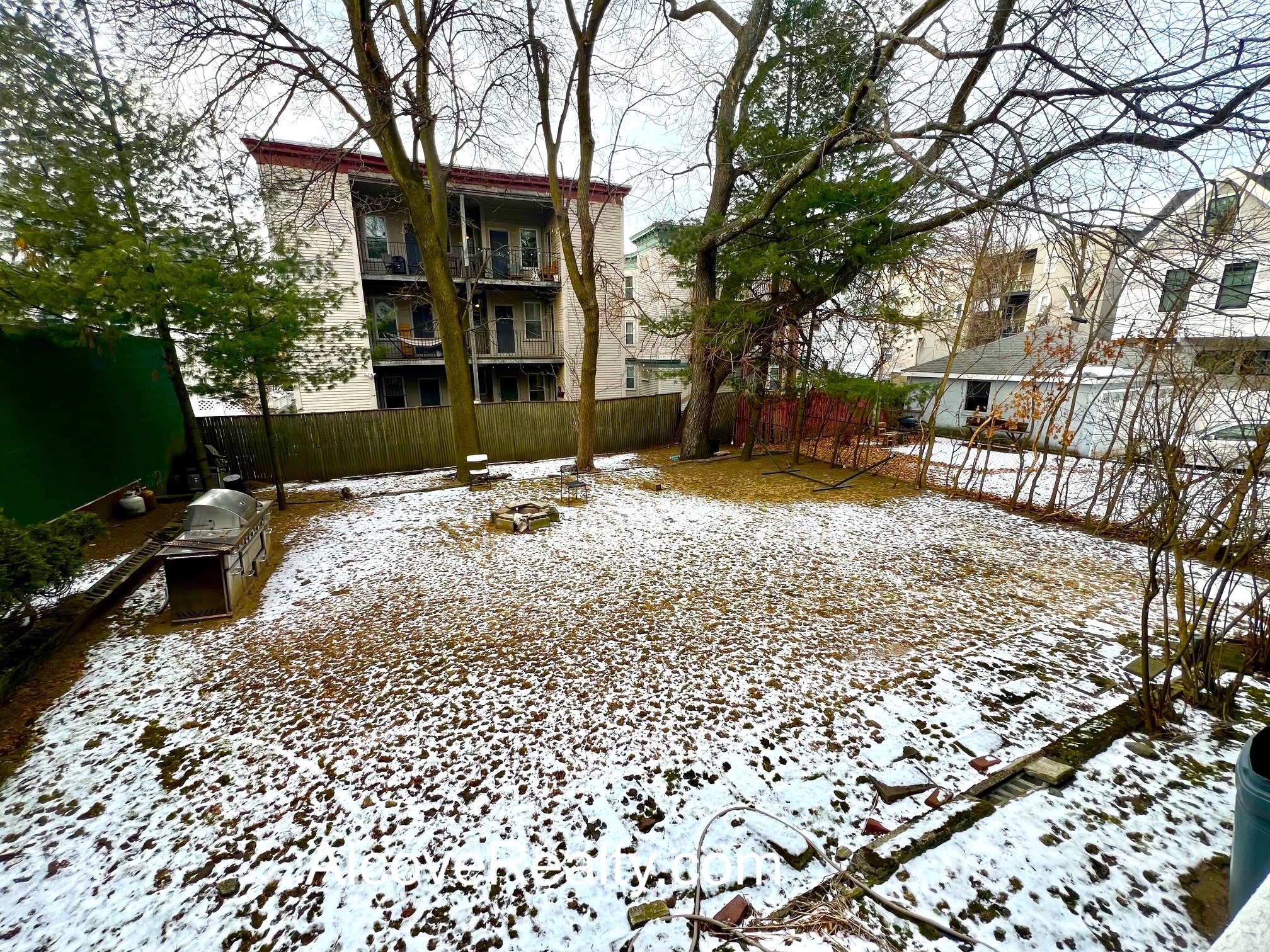 13 Farragut Ave, West Somerville