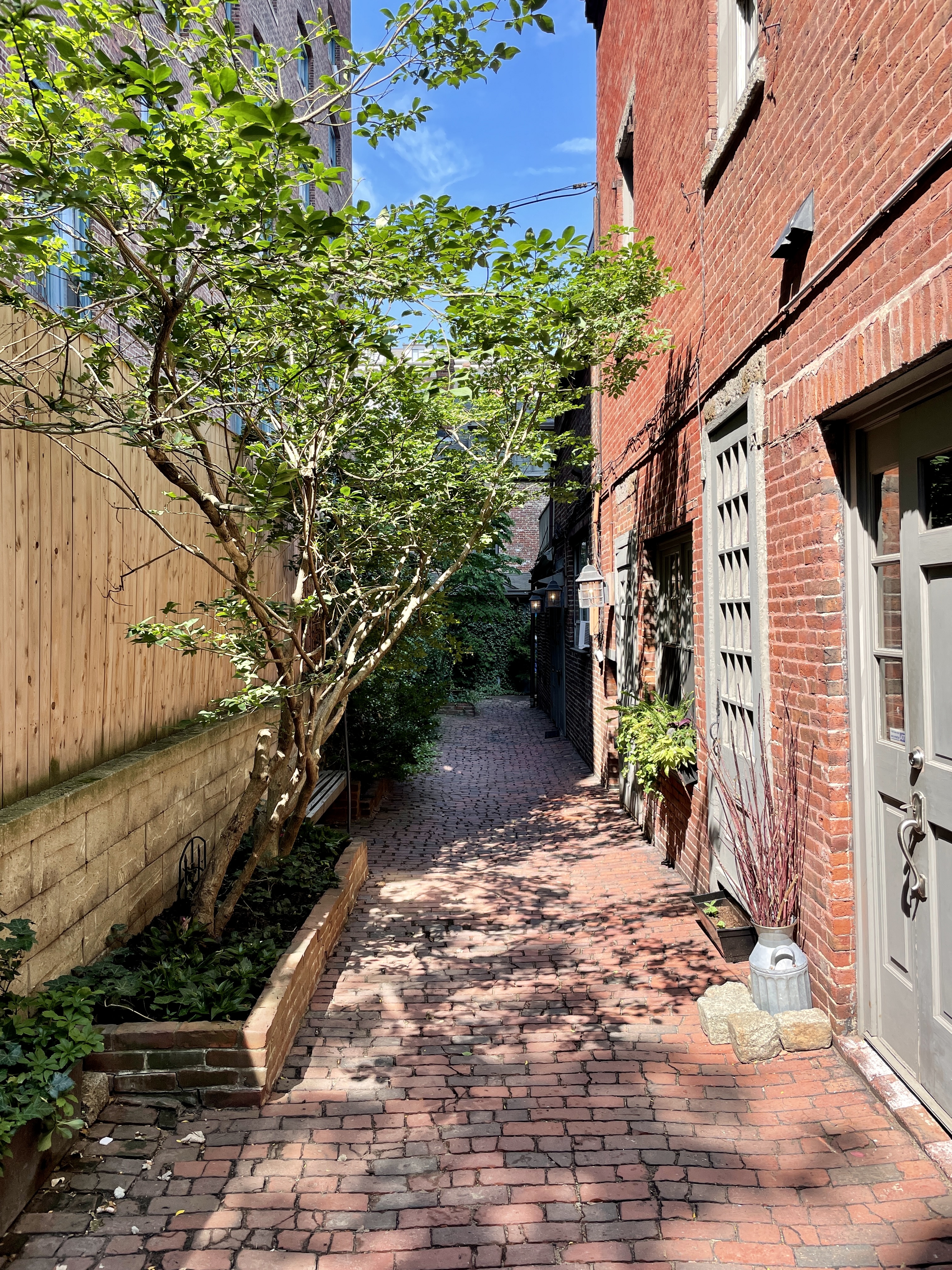 Studio bed, 1 bath apartment for rent at 36 Joy St Unit 3R, Beacon Hill — photo 12 of 19
